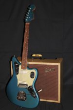 1965 Fender Jaguar Lake Placid Bue L86114.JPG