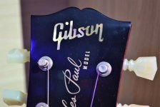 Gibson Les Paul Headstock Logo #2.jpg