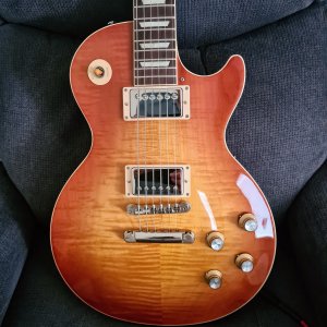 Les Paul 60's Unburst.jpg