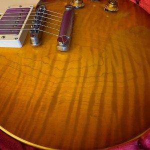 Apricot Top 1.jpg
